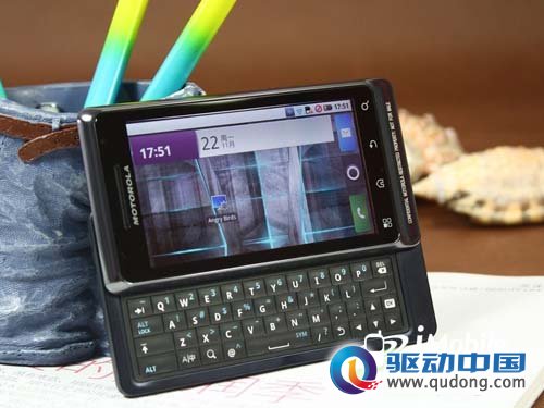 摩托罗拉E365能看视频吗？一部2003年街机的影音极限探索